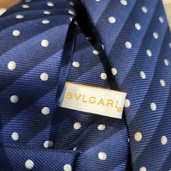 Authentic Bulgari silk necktie - Picture 4 of 7